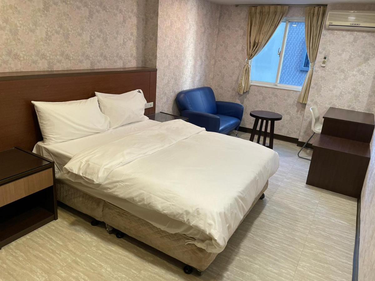 苓旅-站前 Lin Inn Tms Taipei Eksteriør billede